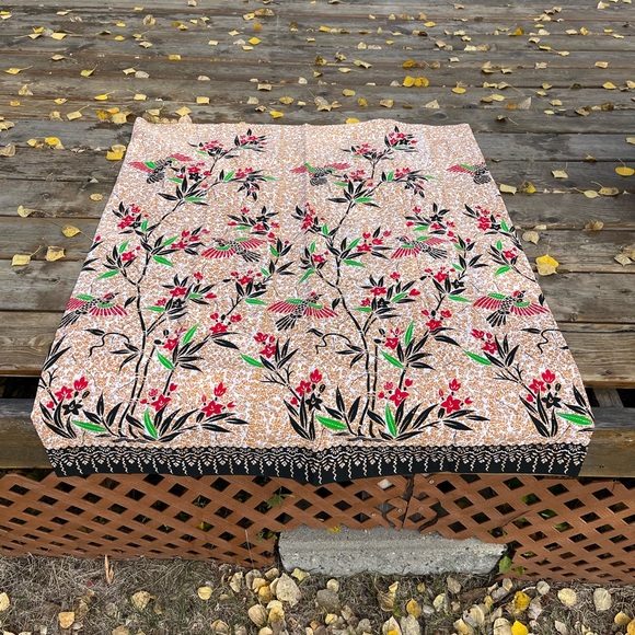 2 Sarongs purchased in Thailand - Picture 4 of 9